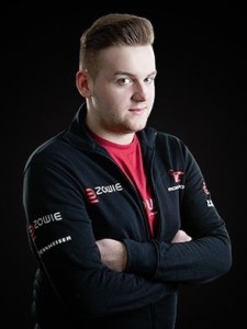 294px-NiKo_(Bosnian_player)_2016