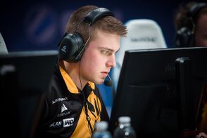 294px-K0nfig_at_ESL_Barcelona_16